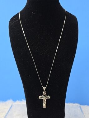 Israel PZ Sterling Silver Rustic Cross Necklace